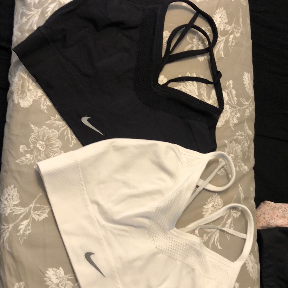 Nike racerback dri-fit bras!